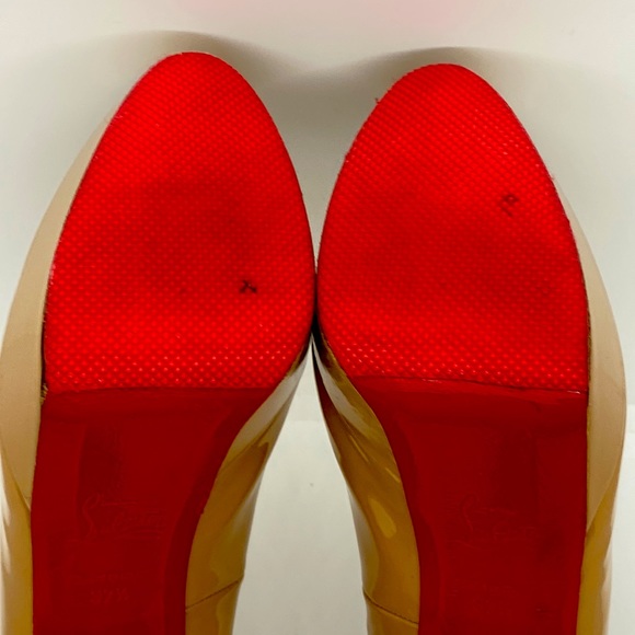 Sexy Nude Round Toe High Heel Pumps By Christian Louboutin. Size 37.5 (7.5 US) - Picture 10 of 13